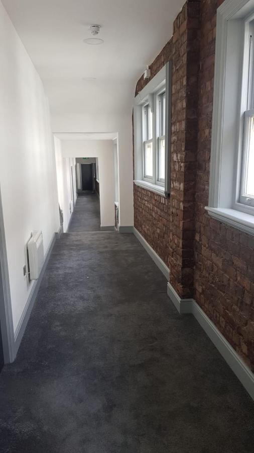 16 Queen Avenue City Centre Serviced Apartment W Free Parking Liverpool Exterior foto